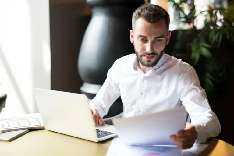 How to Choose a GEO Agency: 12 Questions, 6 Red Flags, and the Truth About Pay-to-Play Rankings