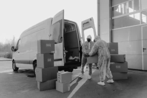 Google Ads for moving companies: crew loading a truck for a booked move
