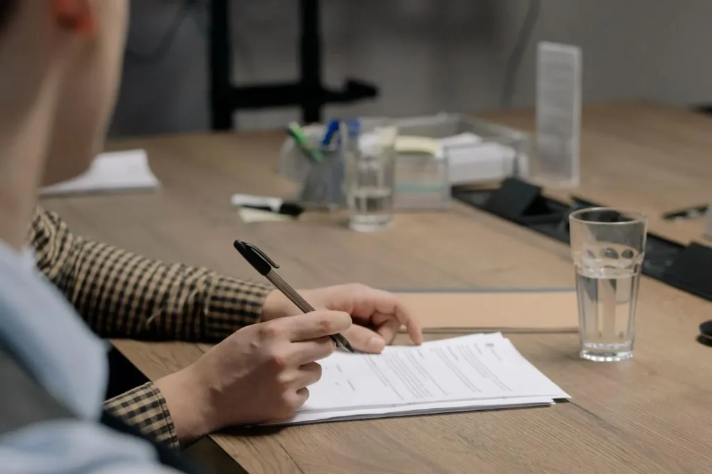 SaaS SEO agency contract with ownership and exit clauses highlighted